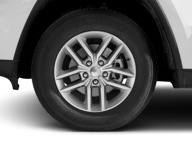 2017 Jeep Grand Cherokee Altitude photo 4