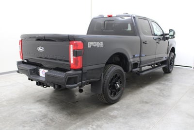 2027 Ford F-350SD Lariat