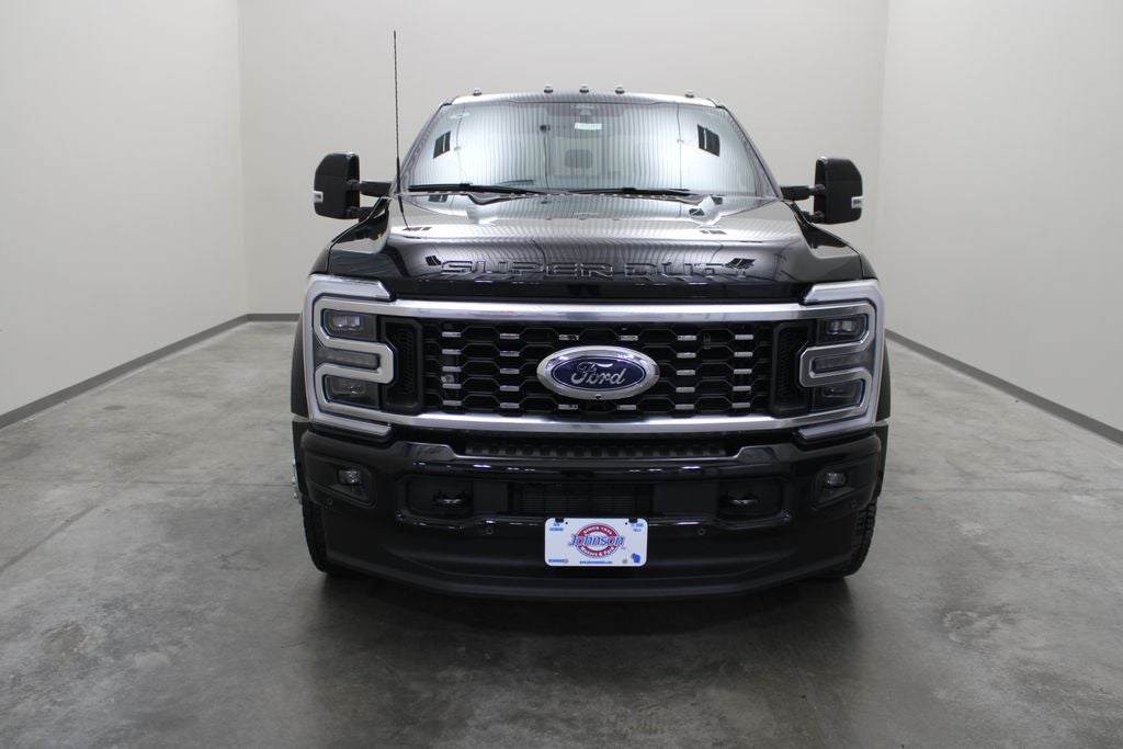 2026 Ford F-450SD Platinum DRW