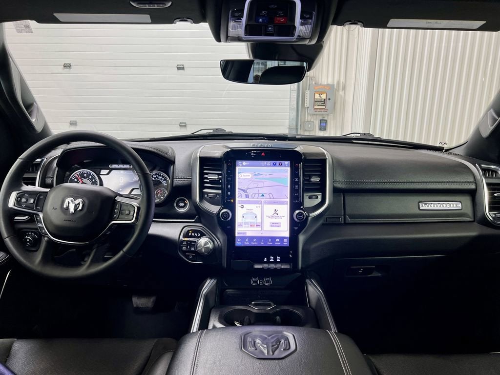 2025 RAM 1500 Laramie Crew Cab 4x4 5'7" Box