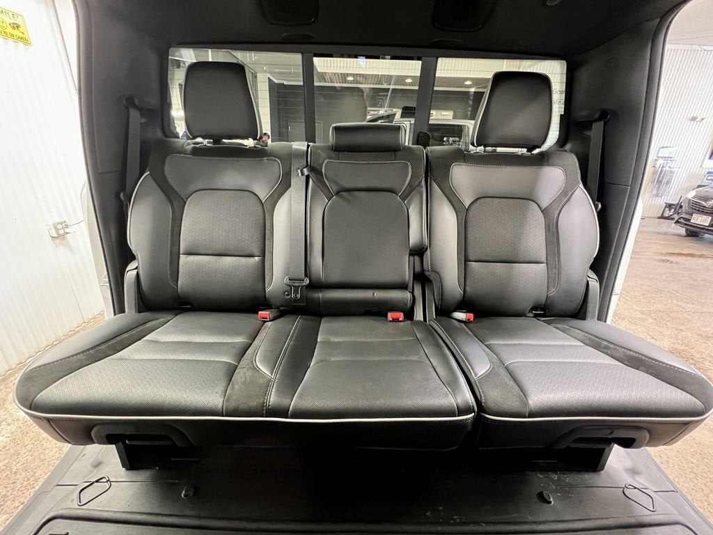 2025 RAM 1500 Laramie Crew Cab 4x4 5'7" Box