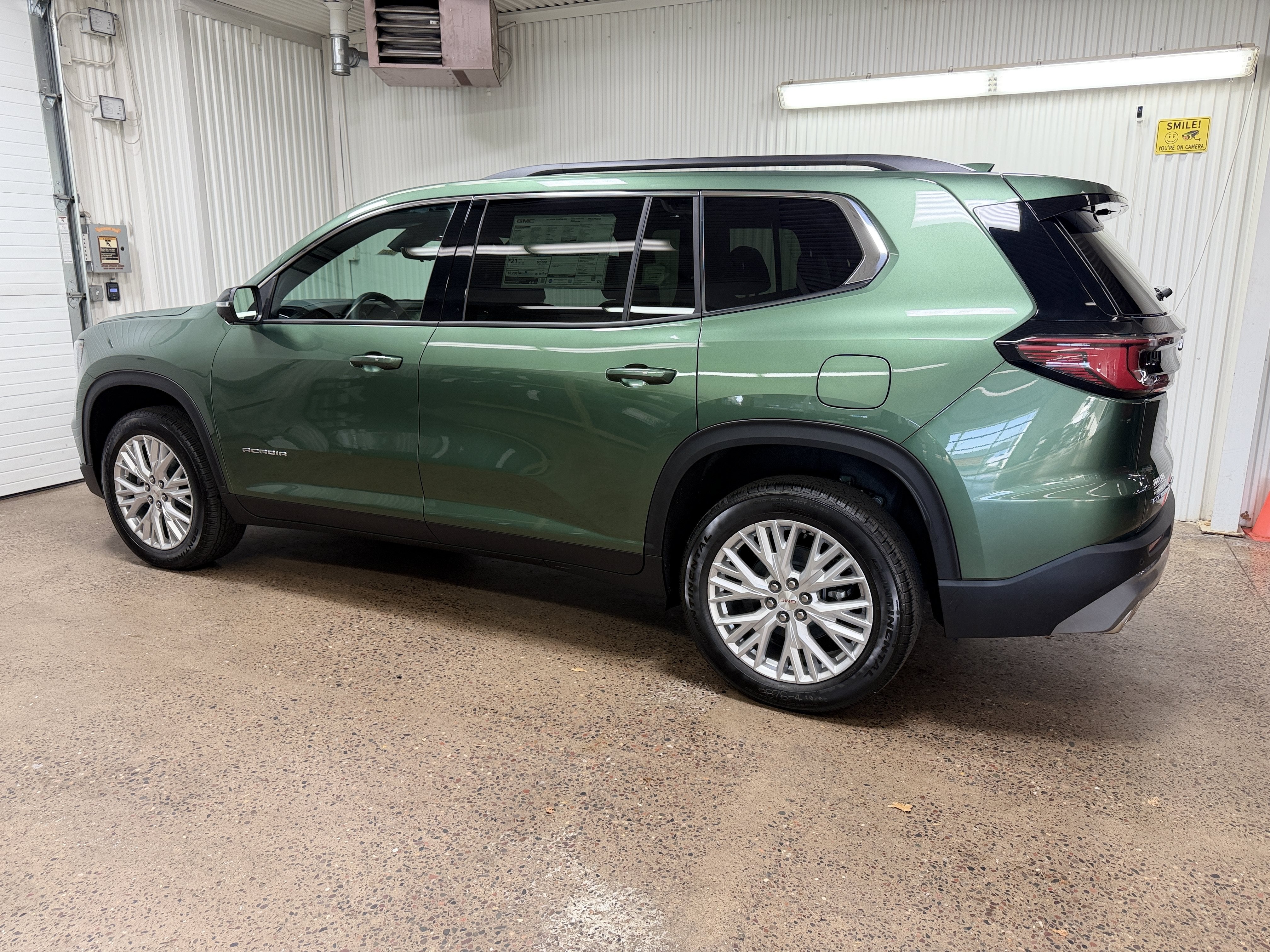 2027 GMC Acadia Elevation