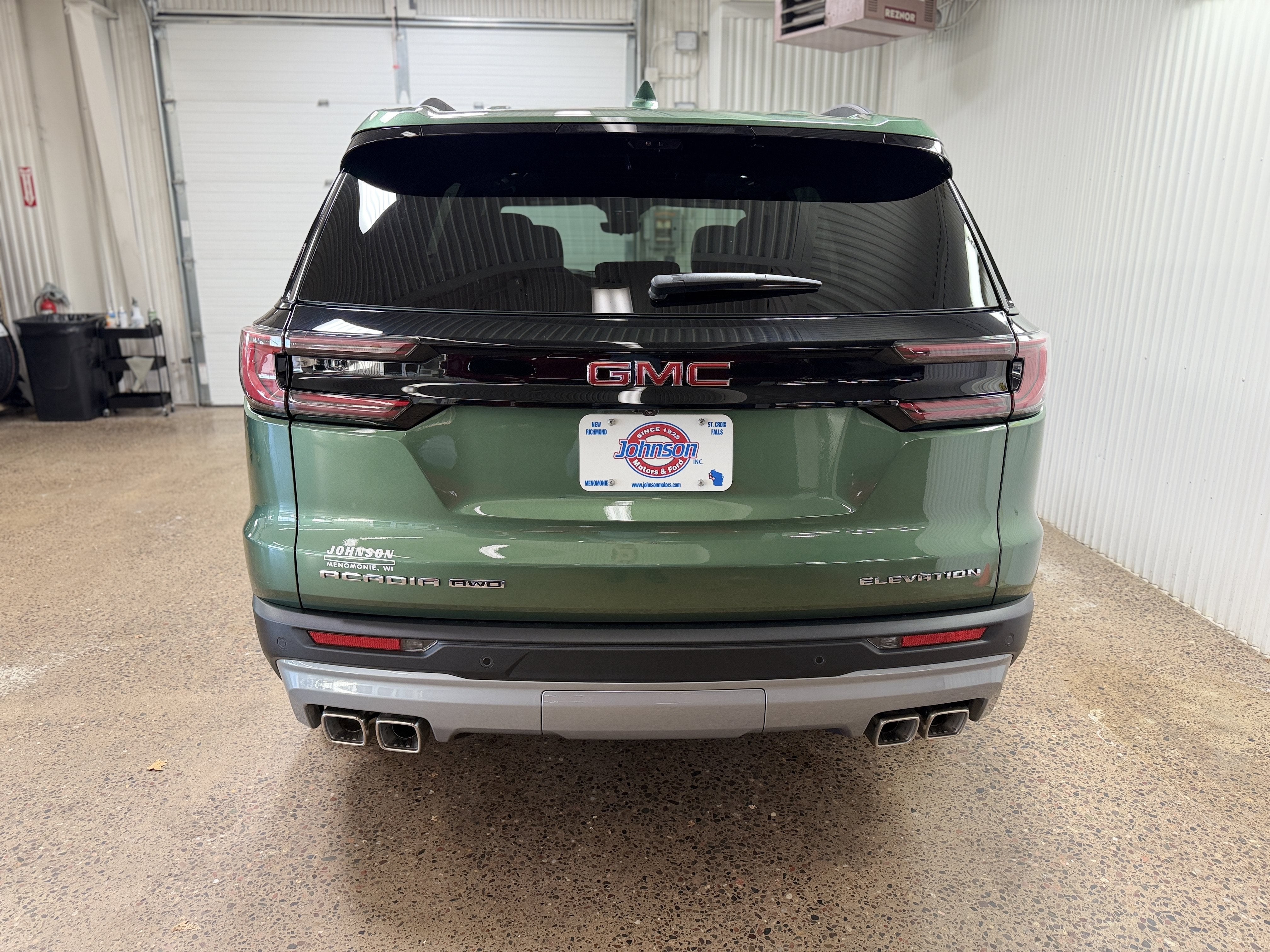 2027 GMC Acadia Elevation