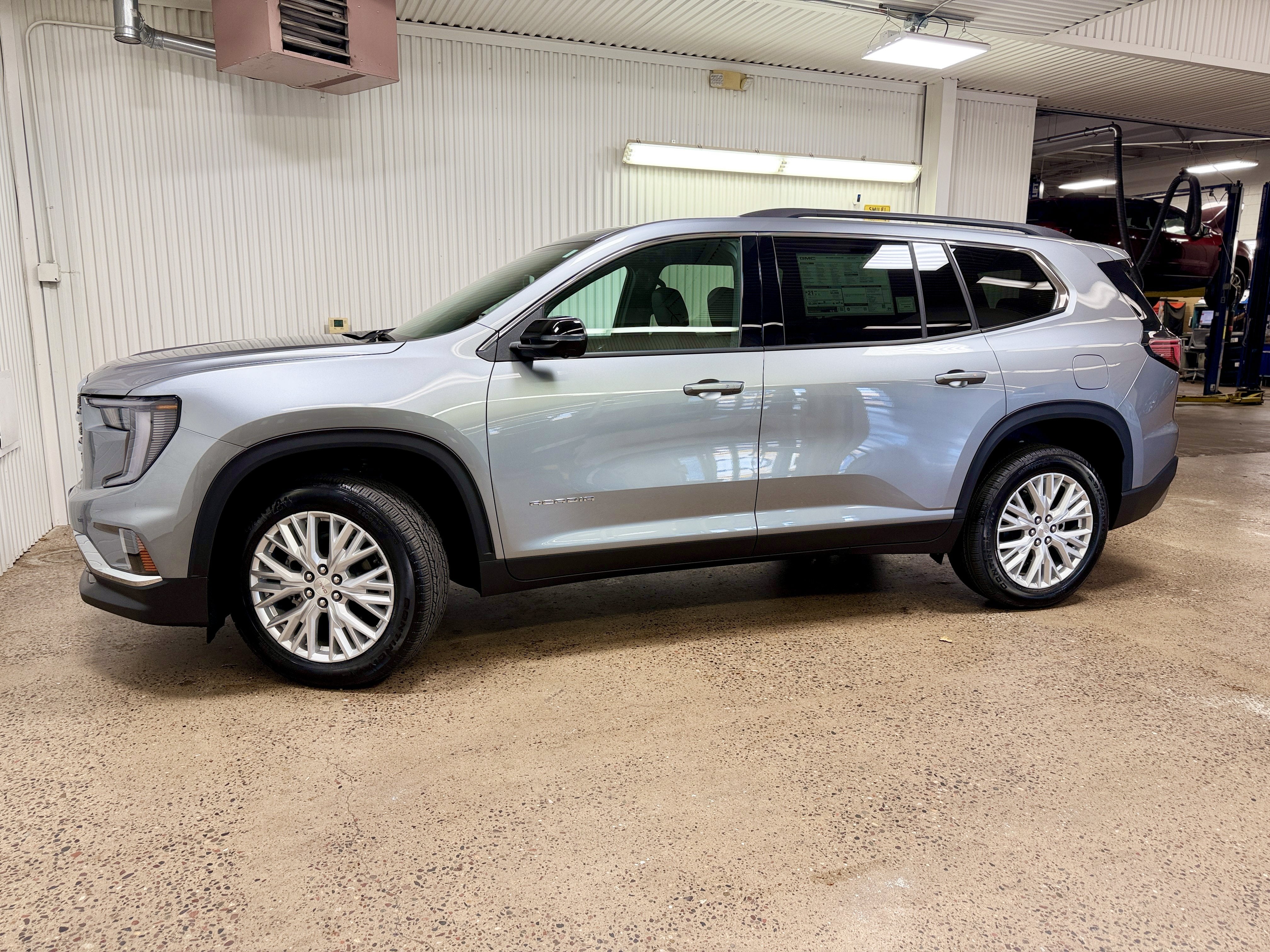 2027 GMC Acadia Elevation