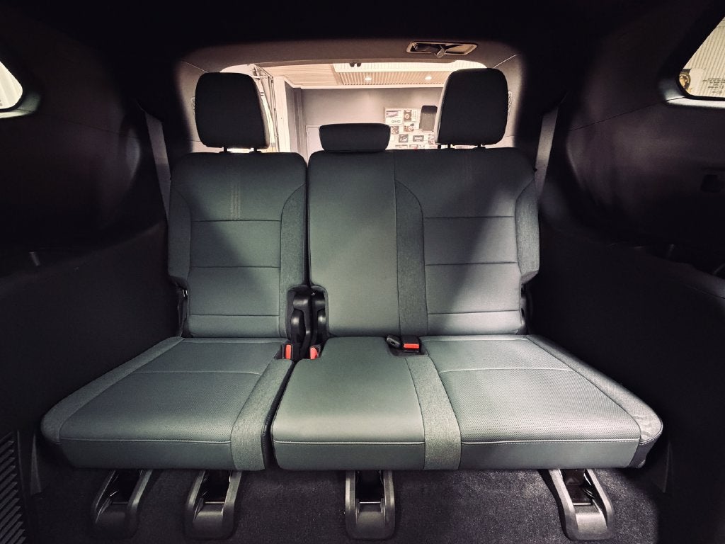 2025 GMC Acadia AT4
