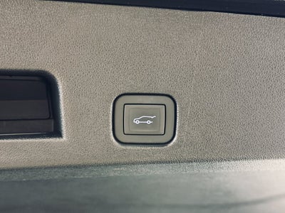 2025 GMC Acadia AT4