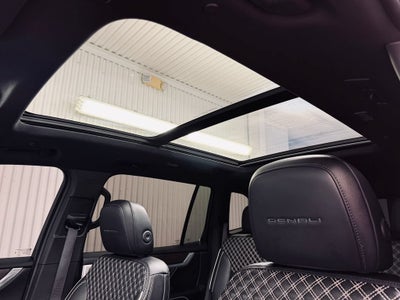 2024 GMC Acadia Denali