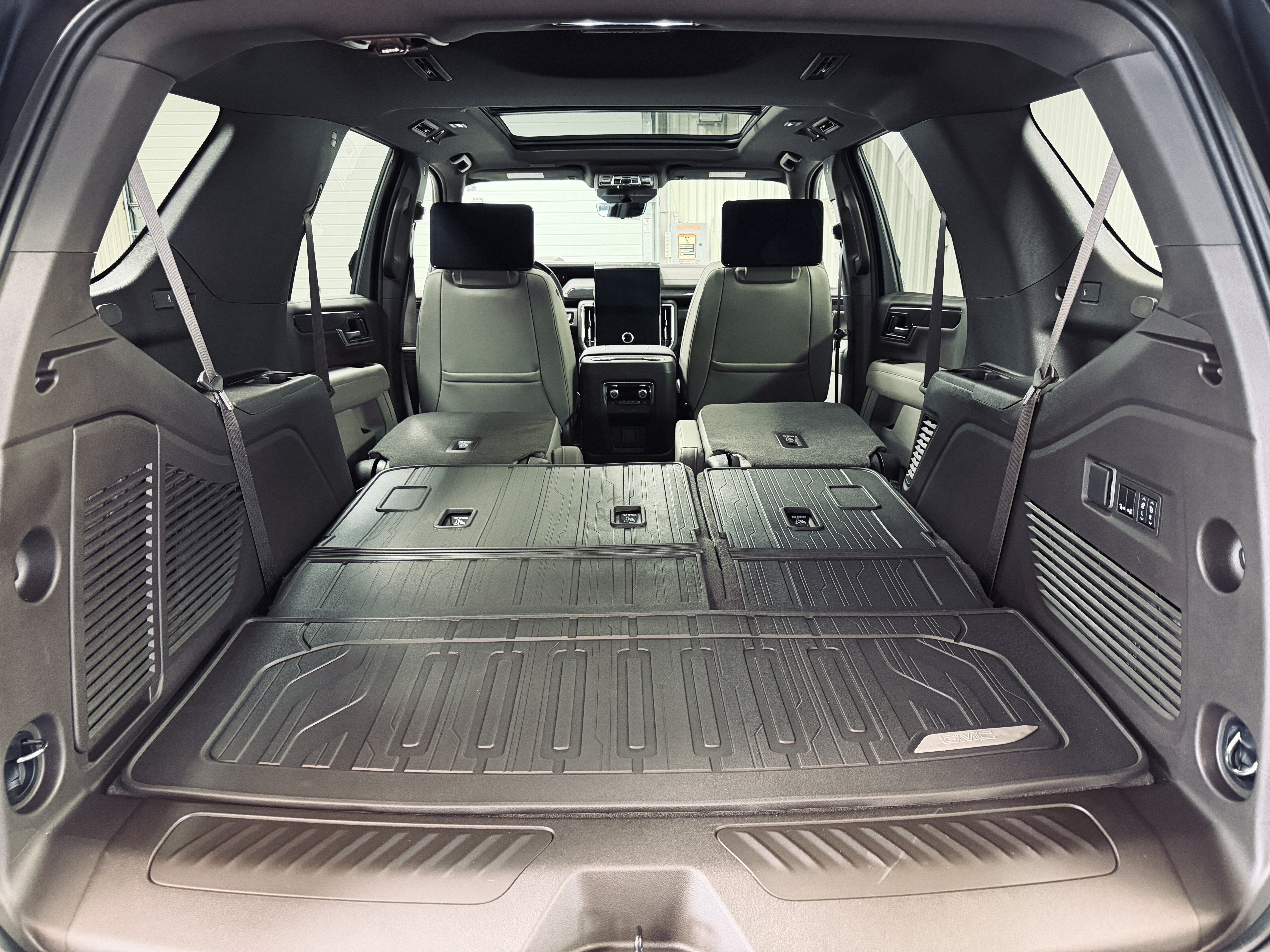 2027 GMC Yukon Elevation