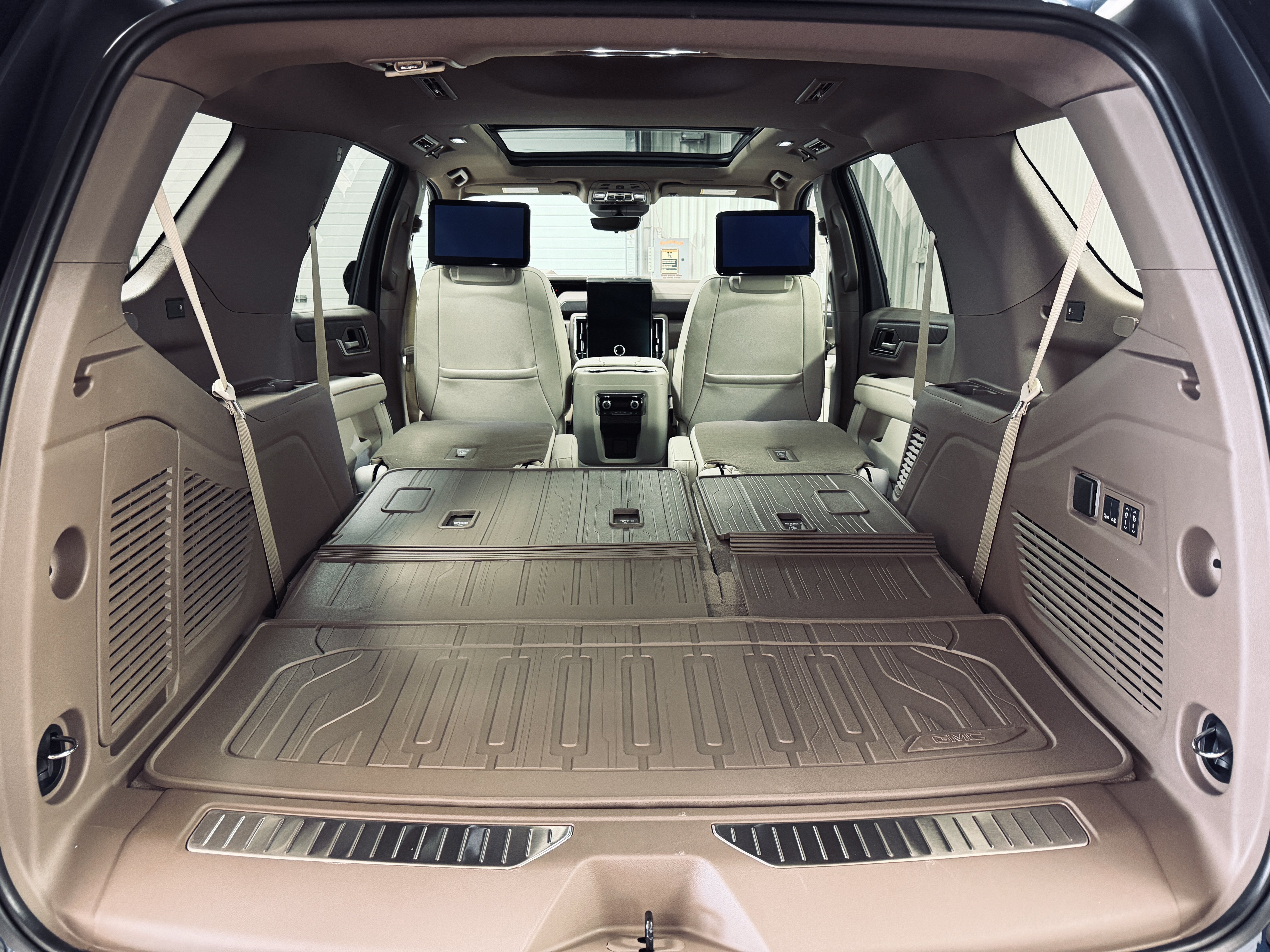 2027 GMC Yukon Denali