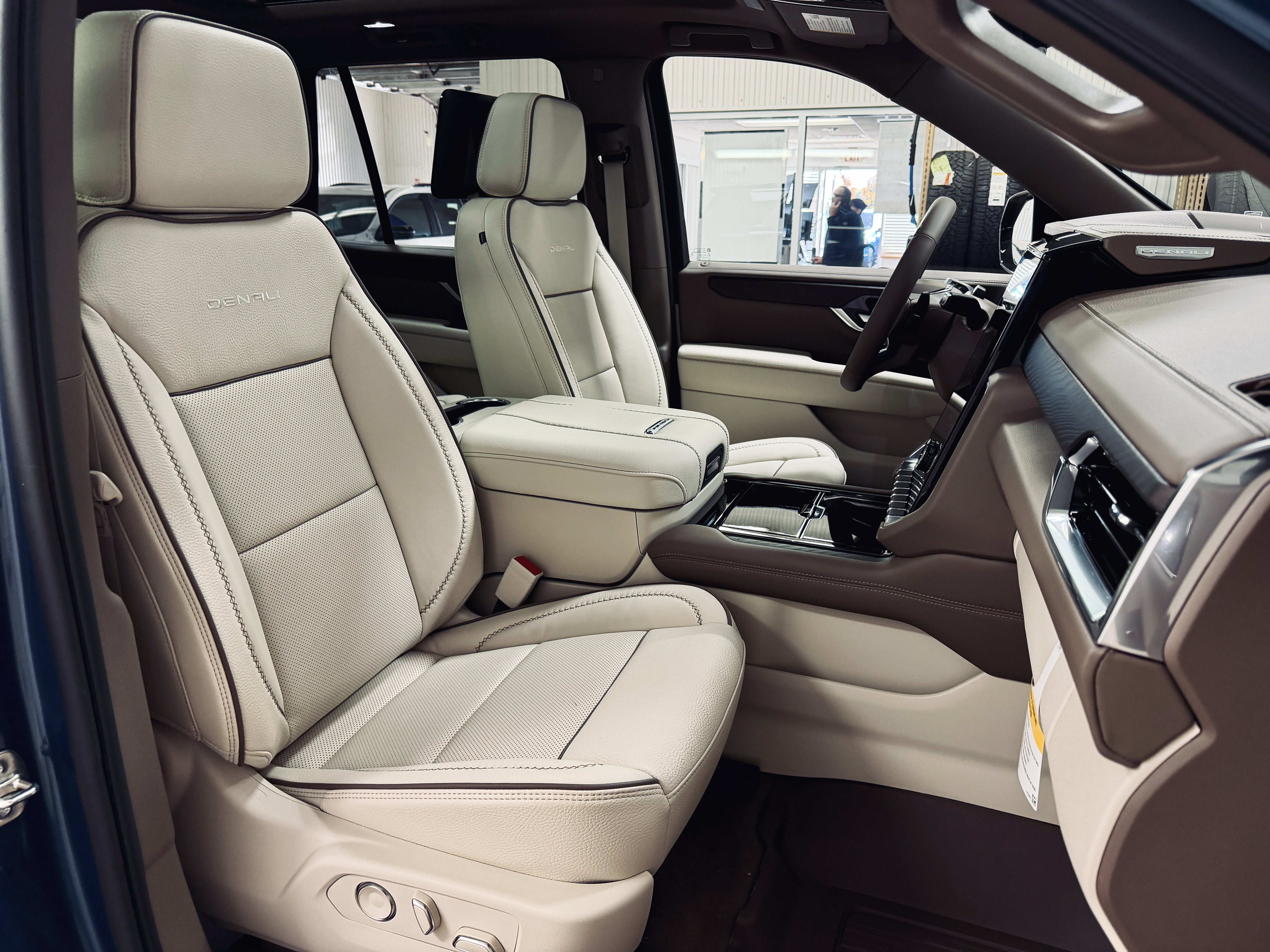 2027 GMC Yukon Denali