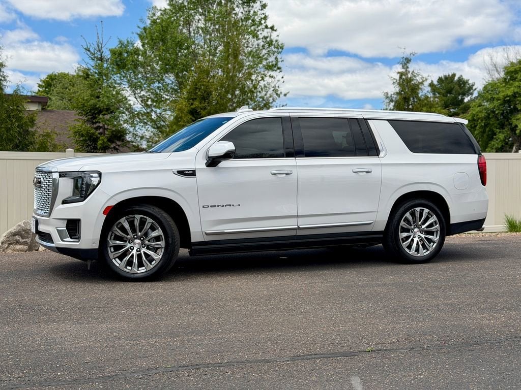 2023 GMC Yukon XL Denali