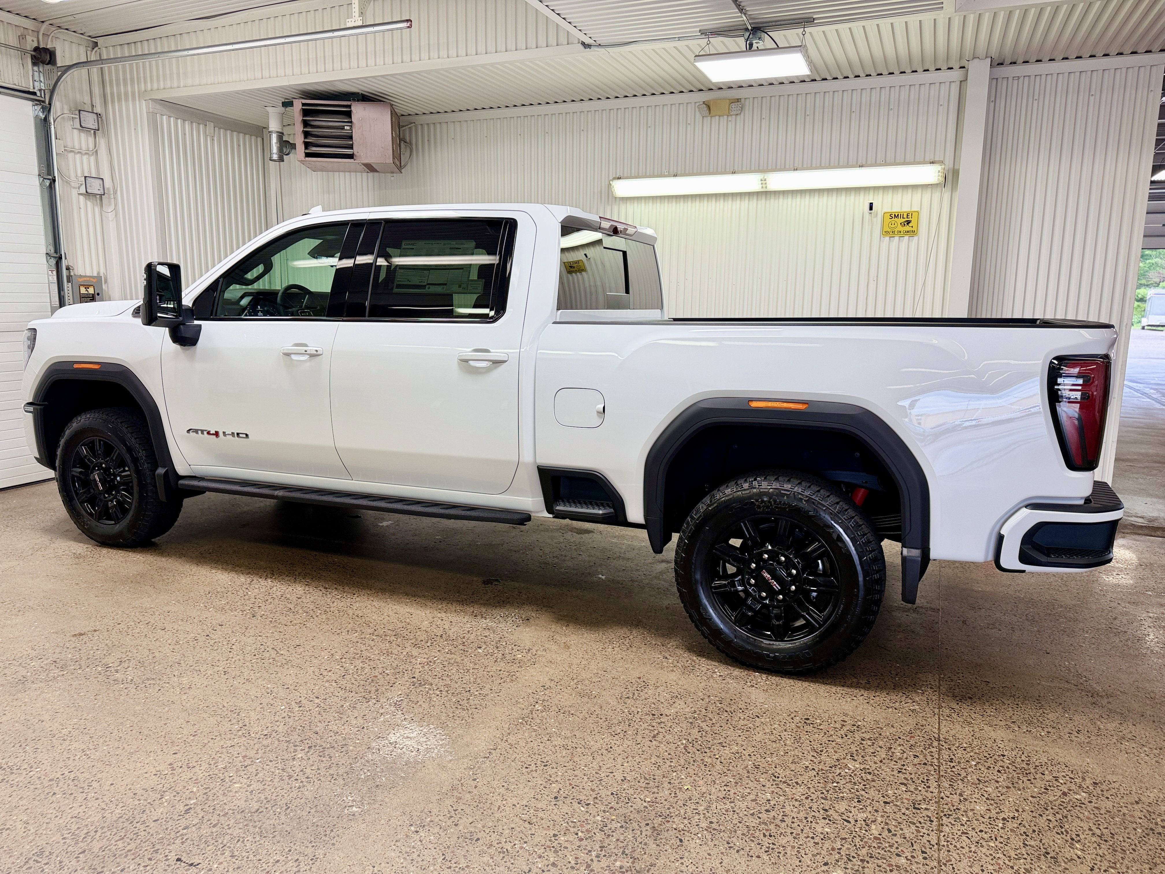 2026 GMC Sierra 2500 HD AT4