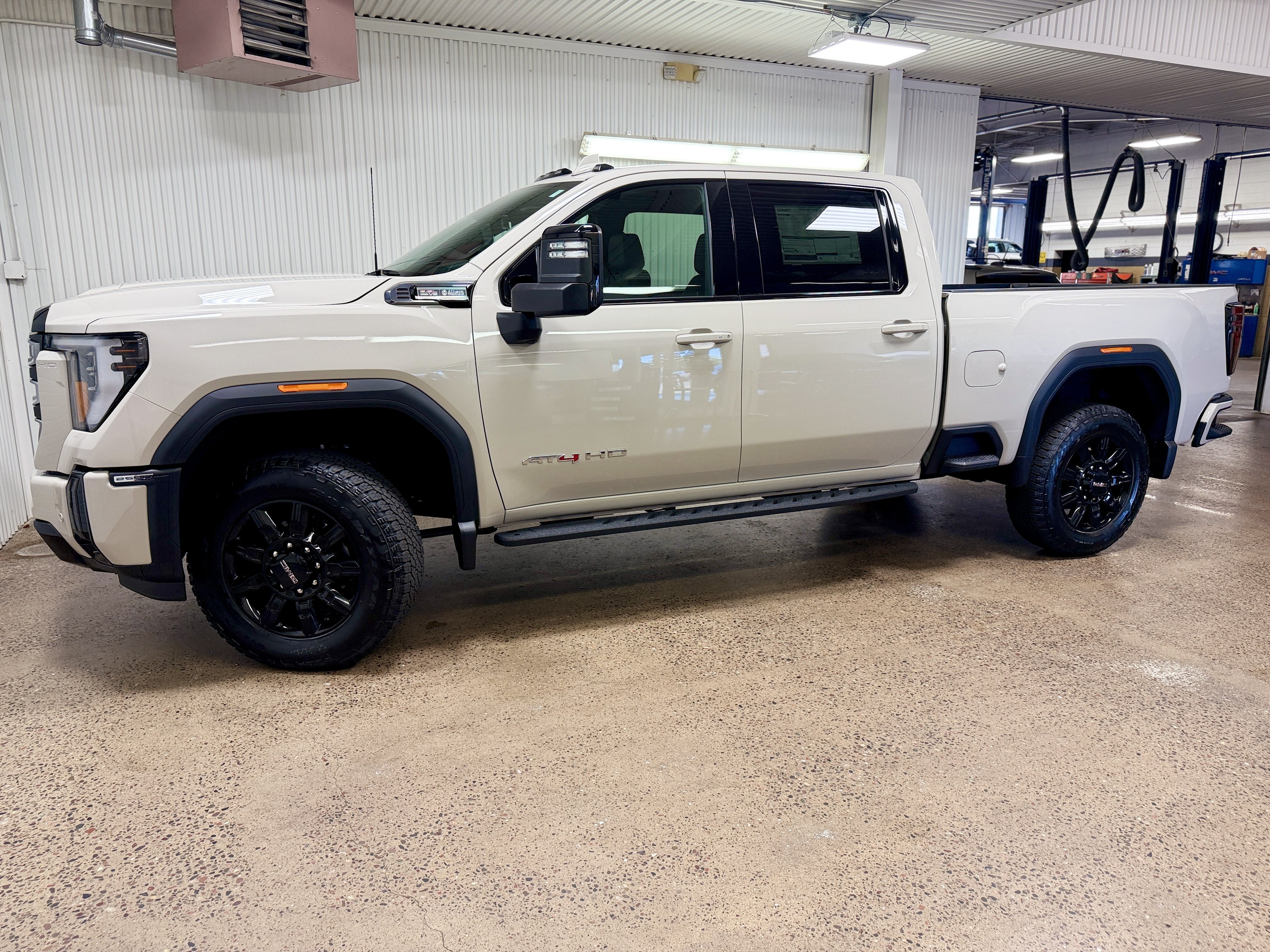 2026 GMC Sierra 2500 HD AT4