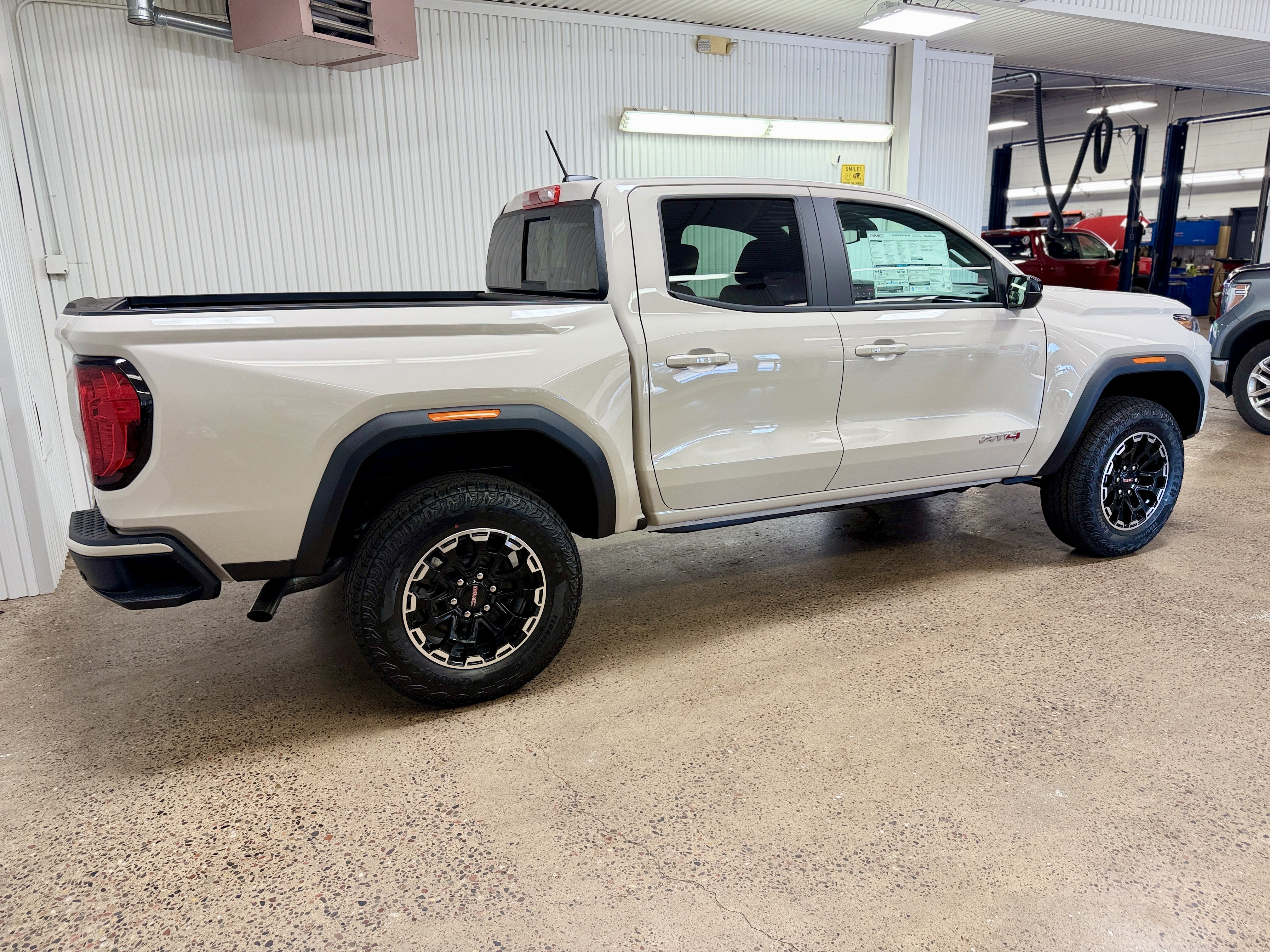 2026 GMC Canyon AT4