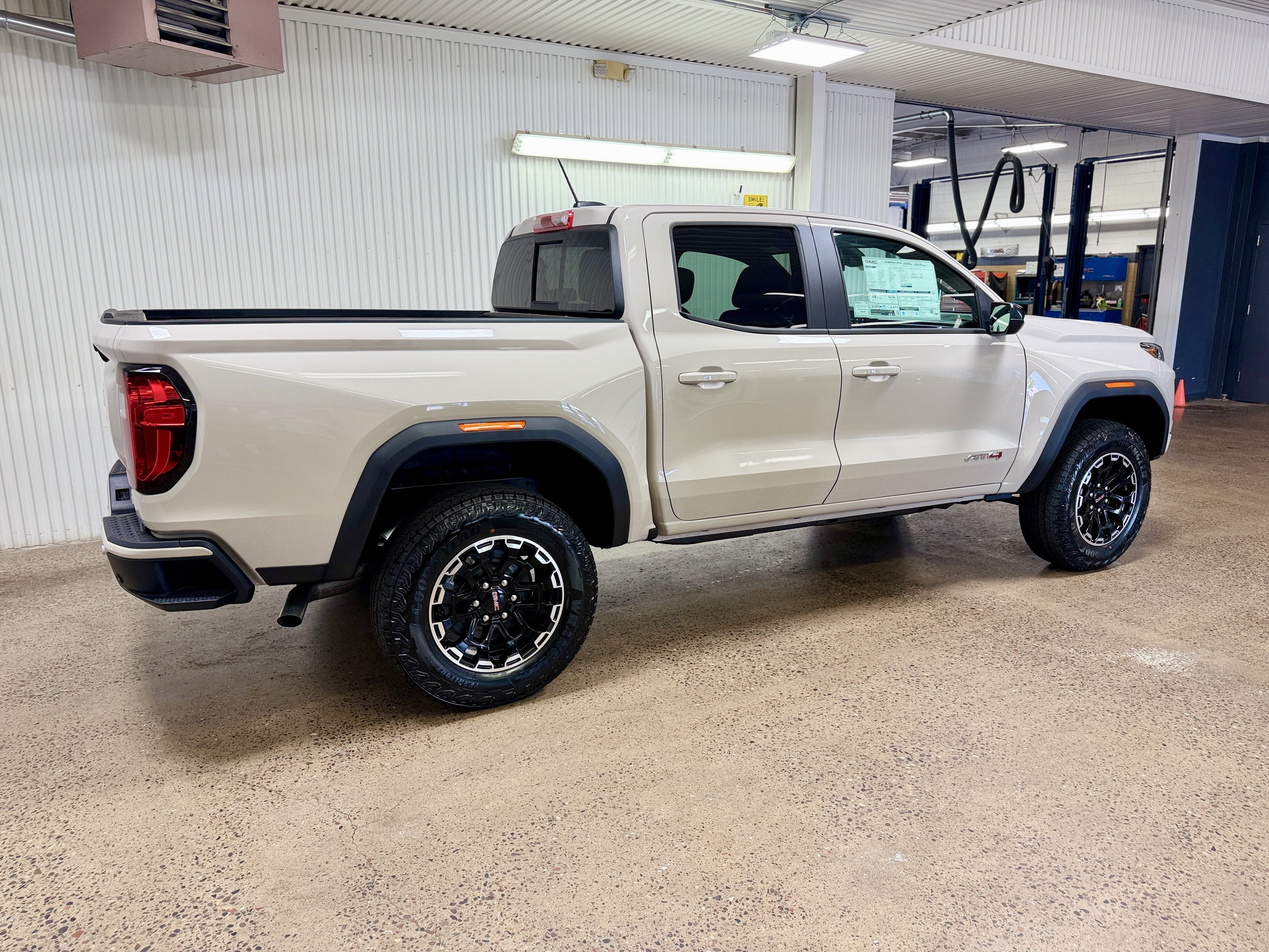 2026 GMC Canyon AT4