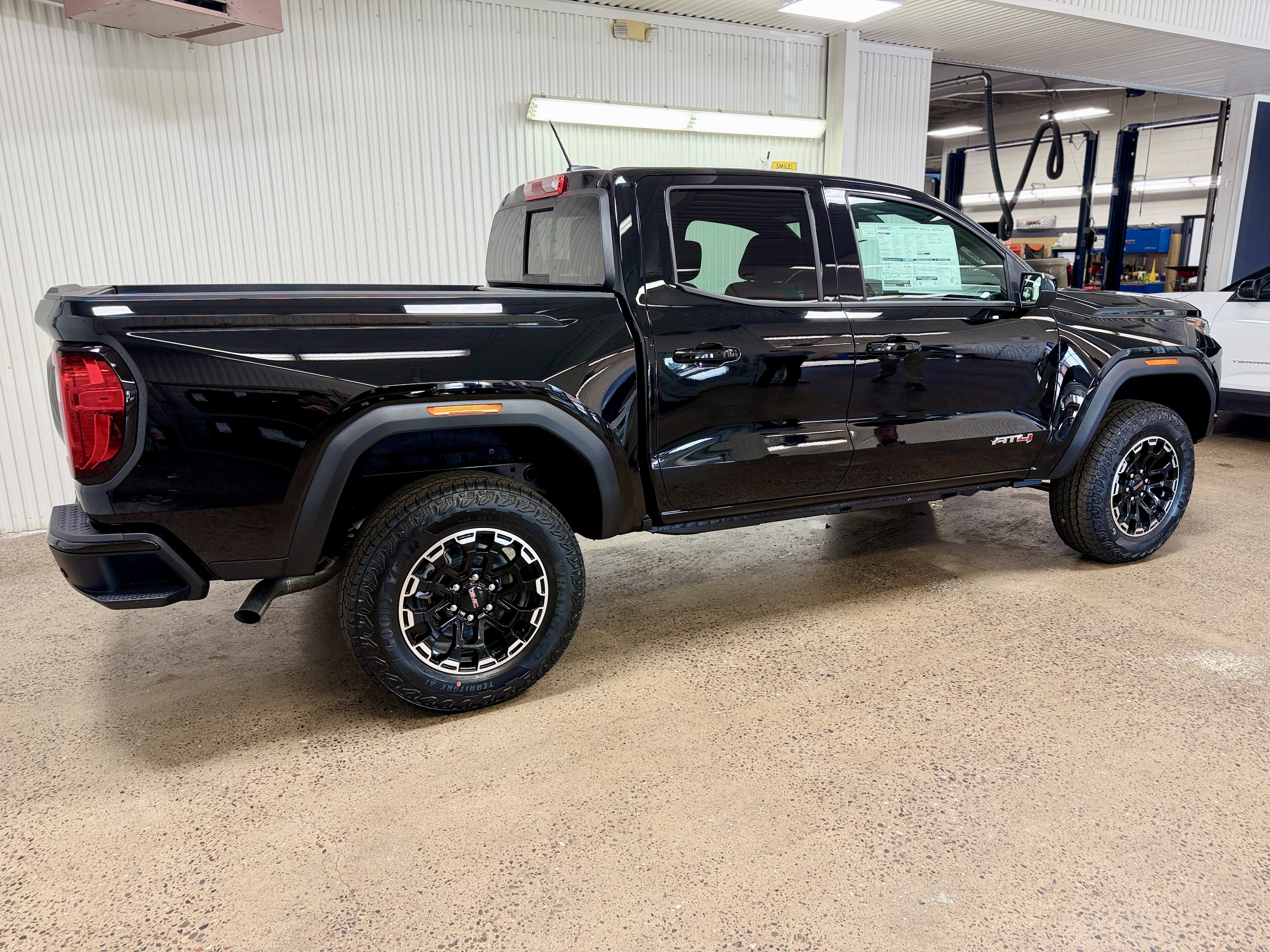 2026 GMC Canyon AT4