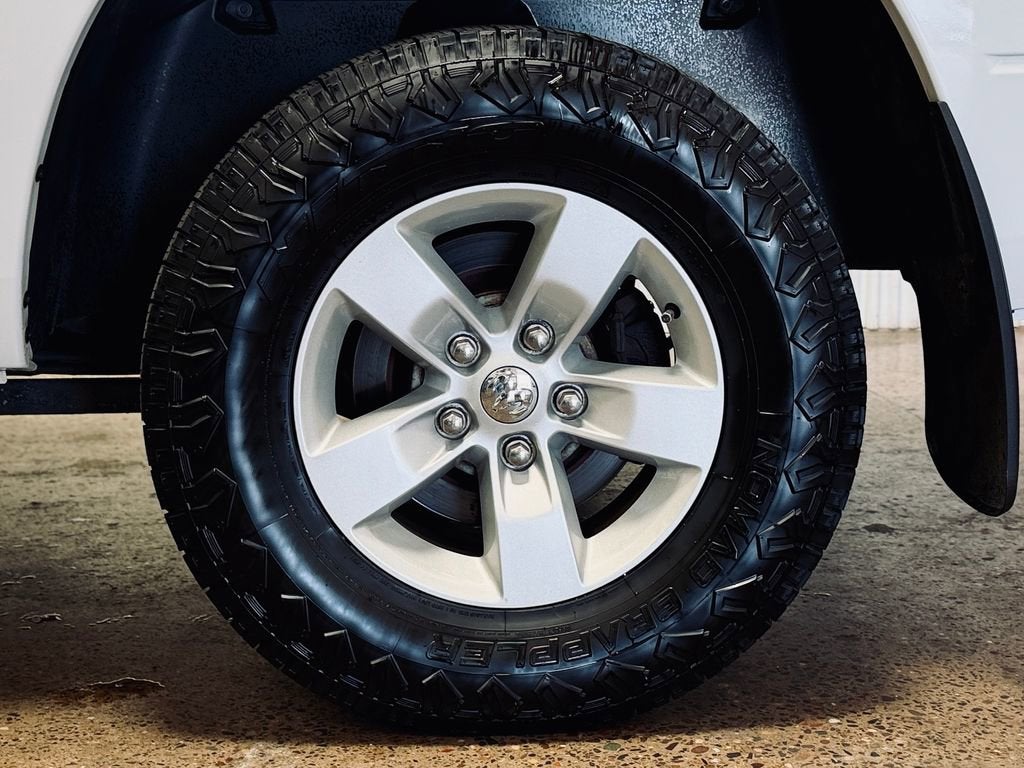 2019 RAM 1500 Classic SLT Crew Cab 4x4 5'7" Box