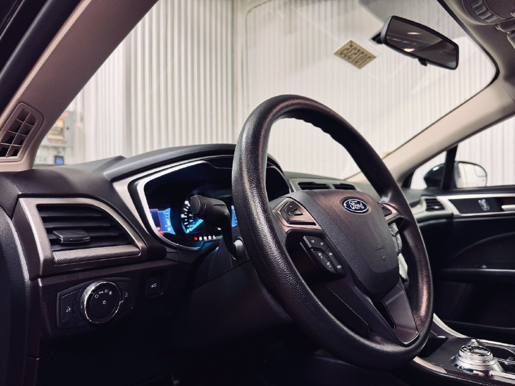 2018 Ford Fusion Hybrid SE