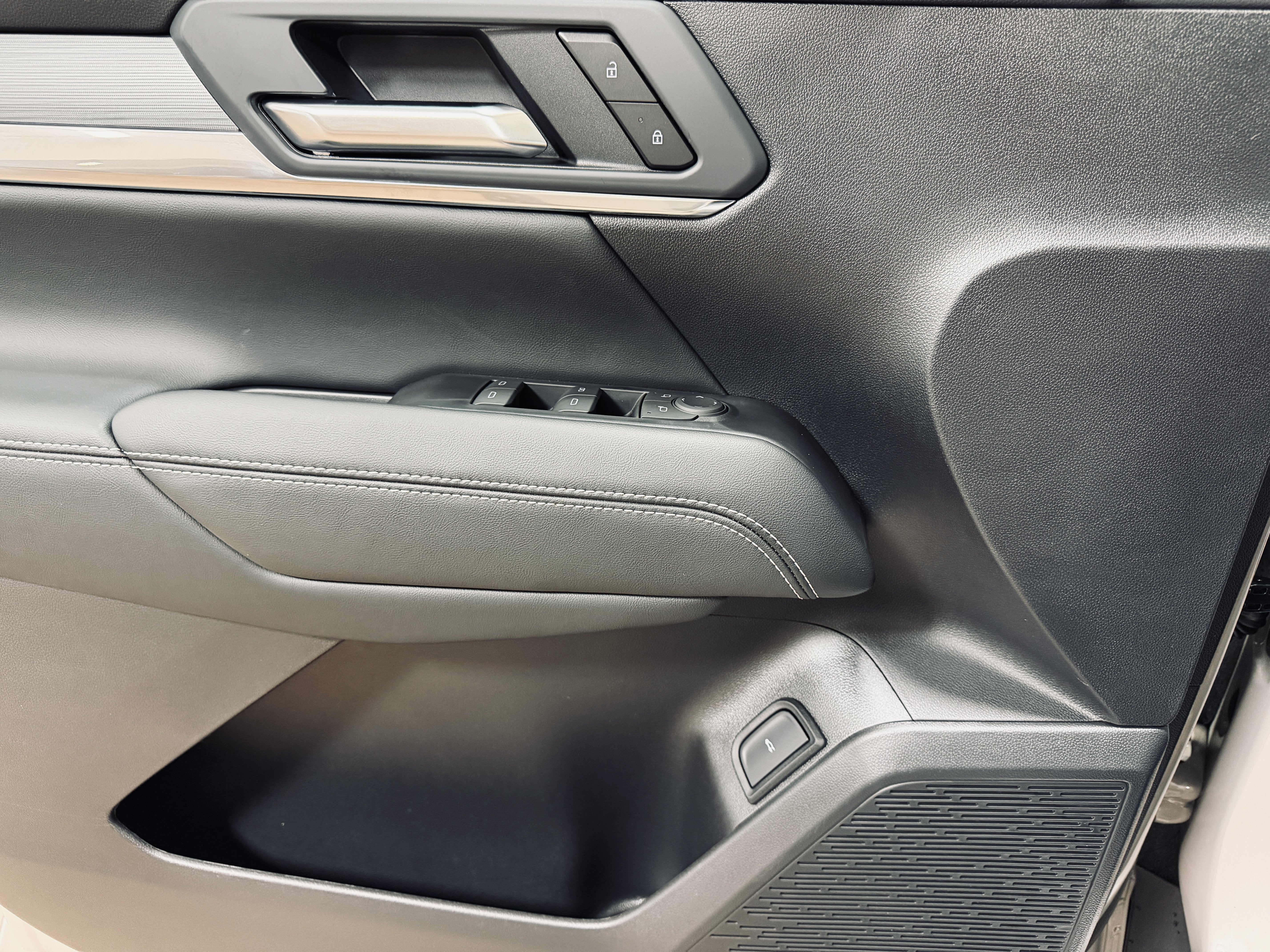 2027 GMC Terrain AWD Elevation