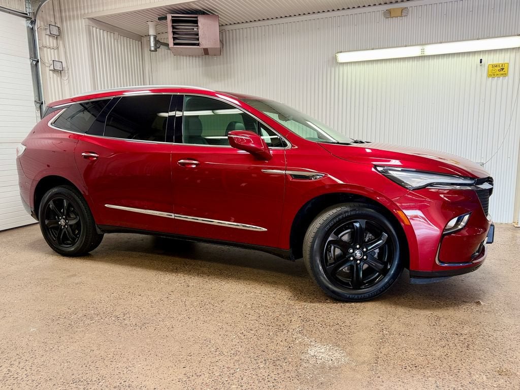 2024 Buick Enclave Essence