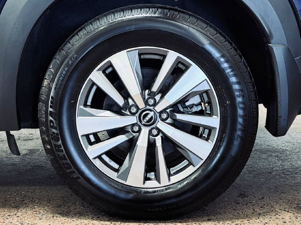 2022 Nissan Pathfinder SL 4WD