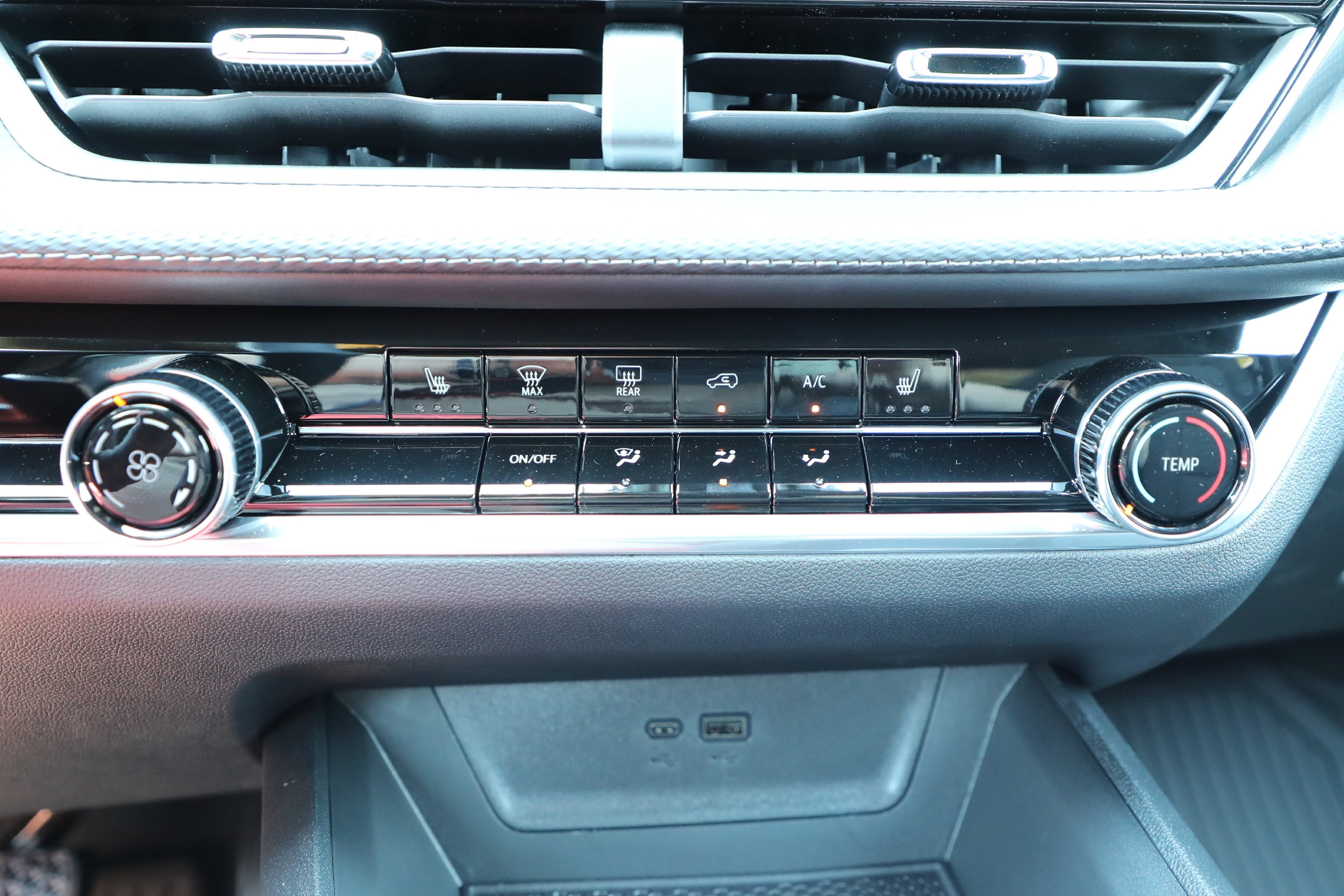 2027 Chevrolet Equinox AWD LT