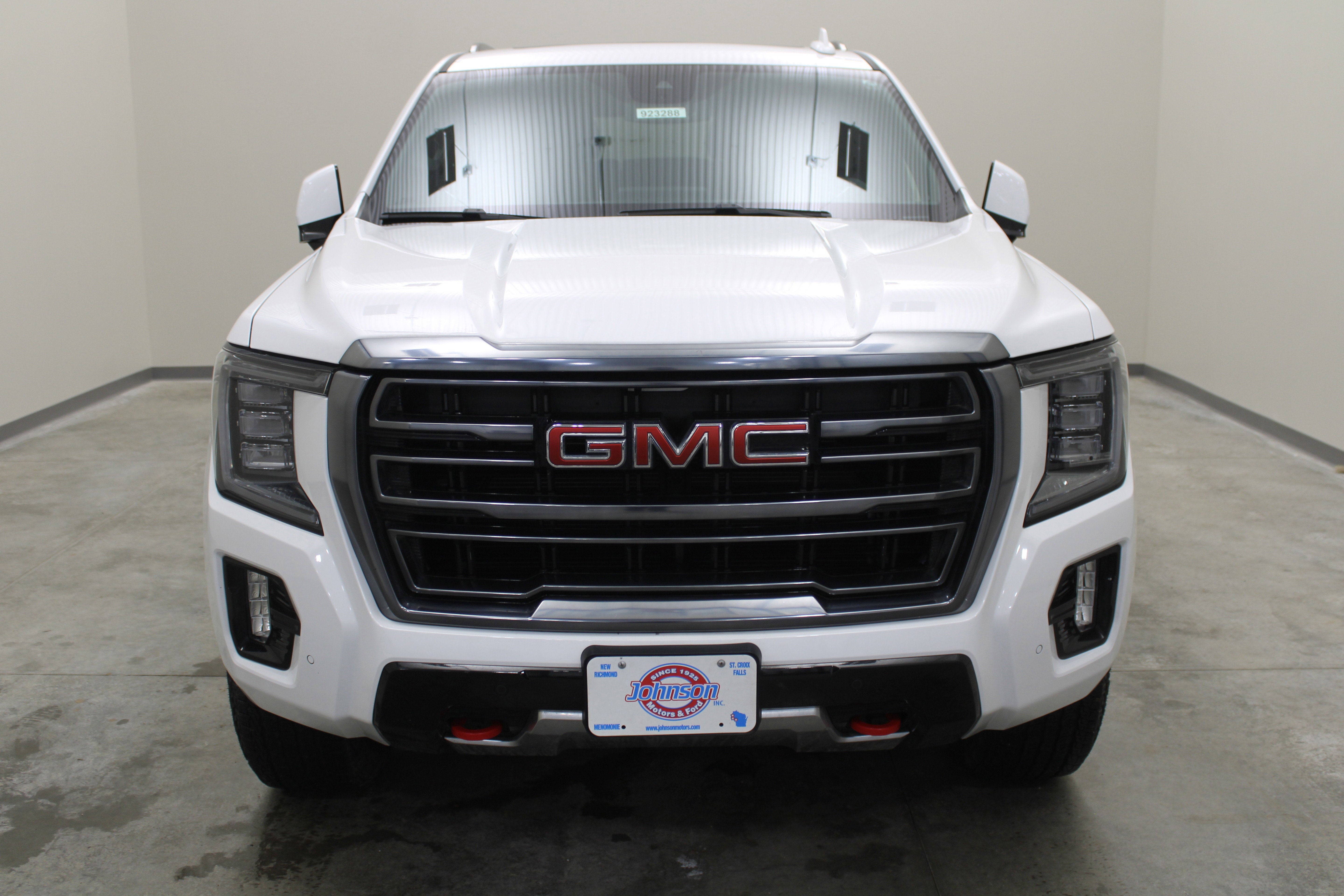 2023 GMC Yukon XL AT4