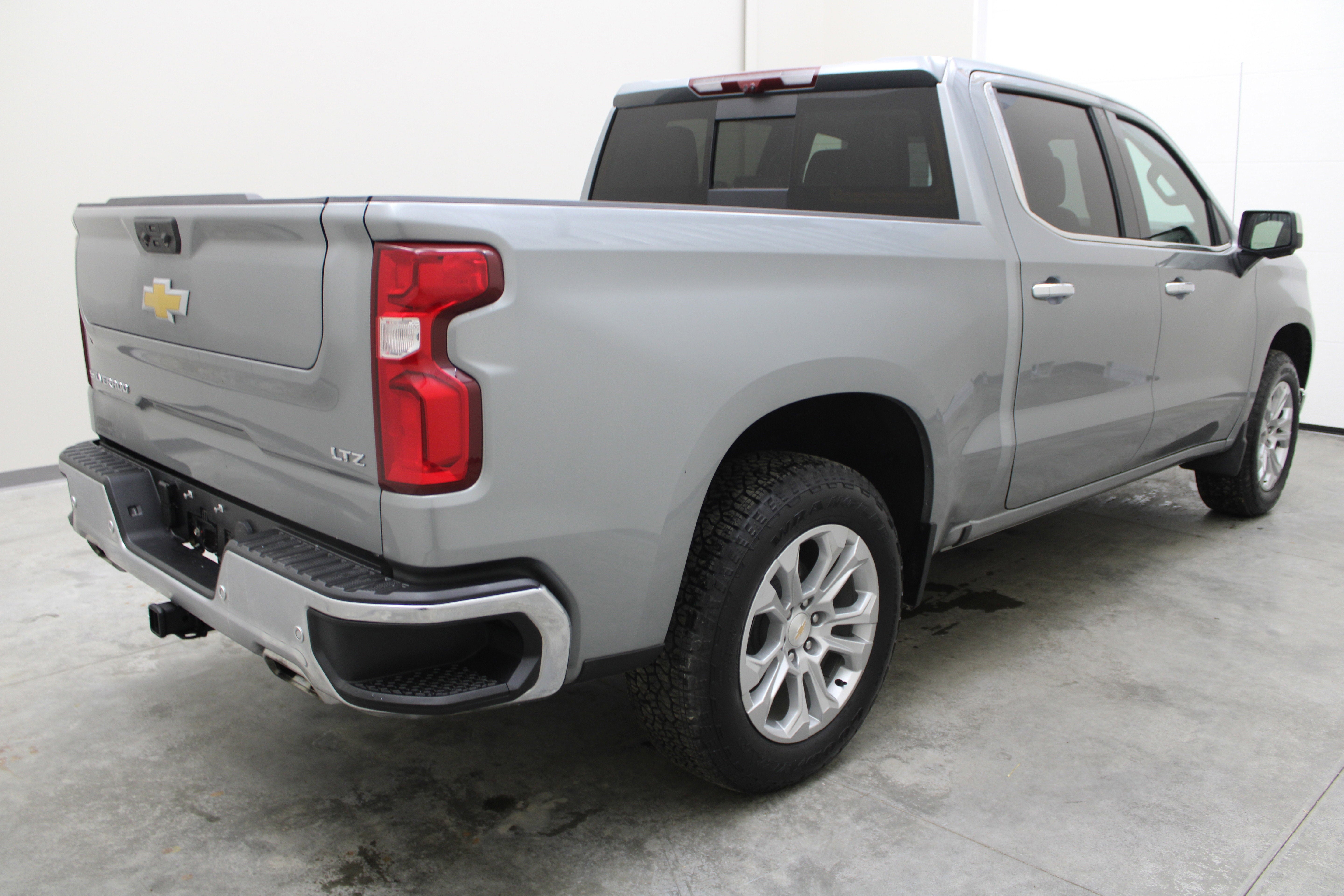 2025 Chevrolet Silverado 1500 LTZ