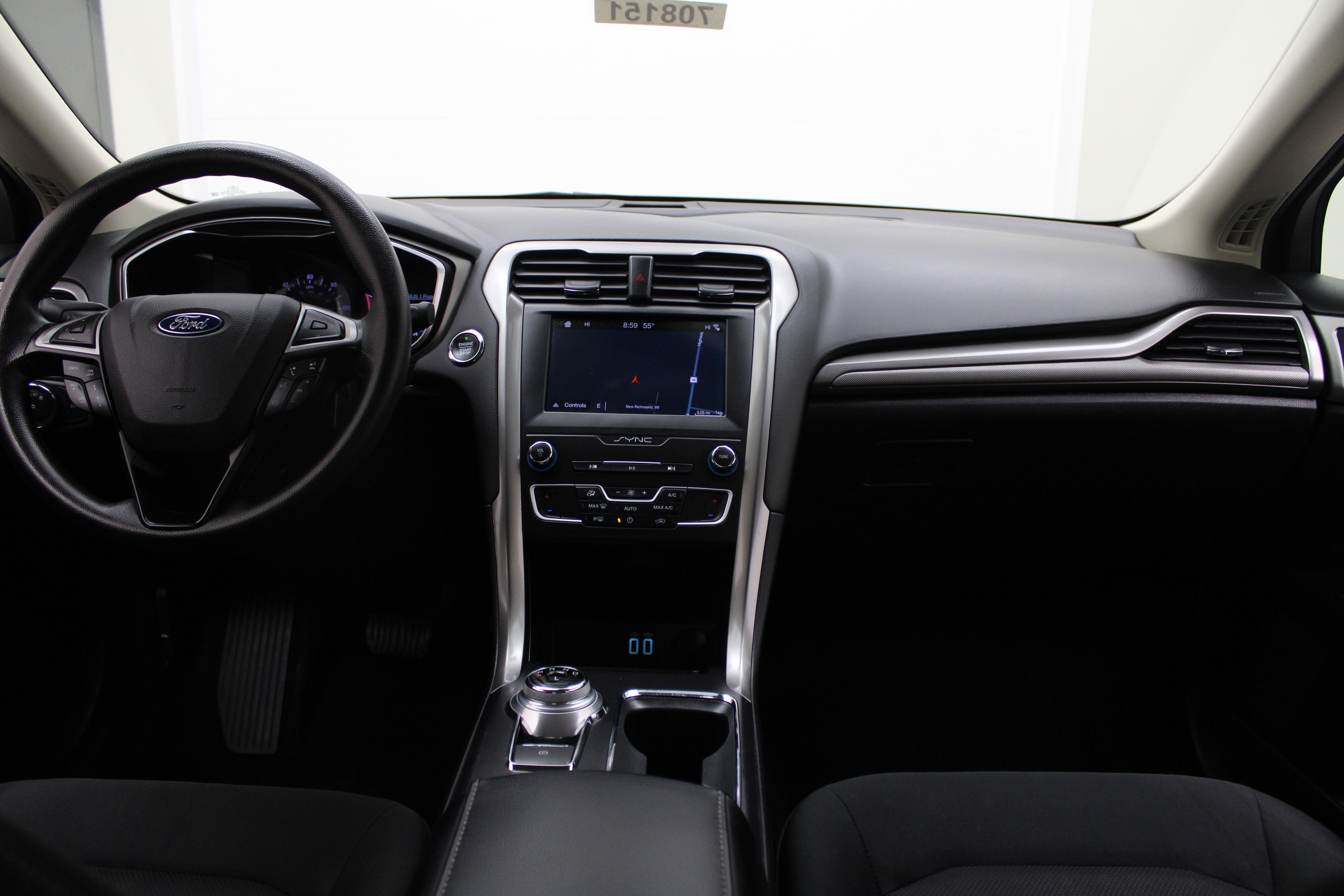 2019 Ford Fusion Hybrid SE