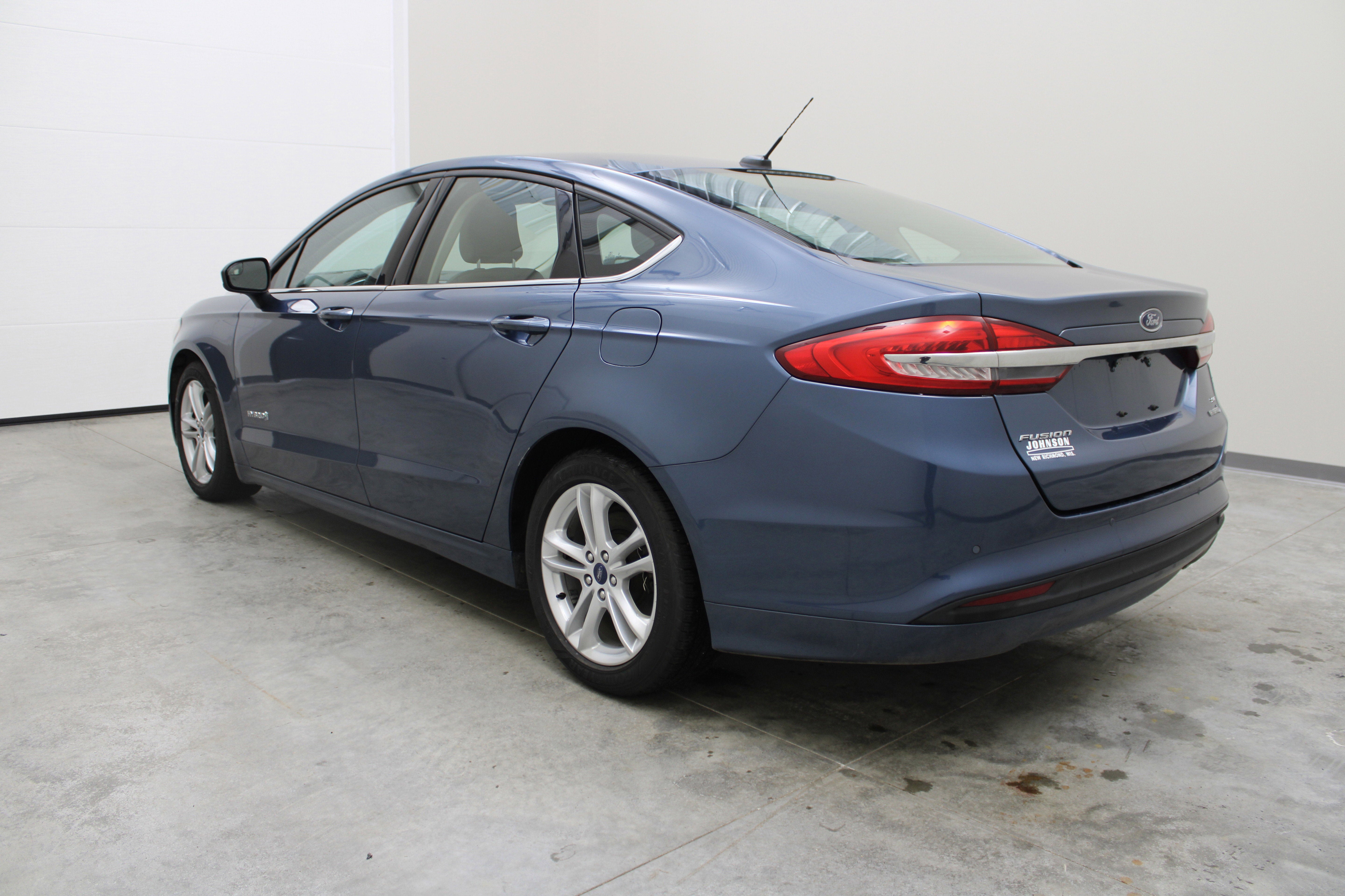 2018 Ford Fusion Hybrid SE