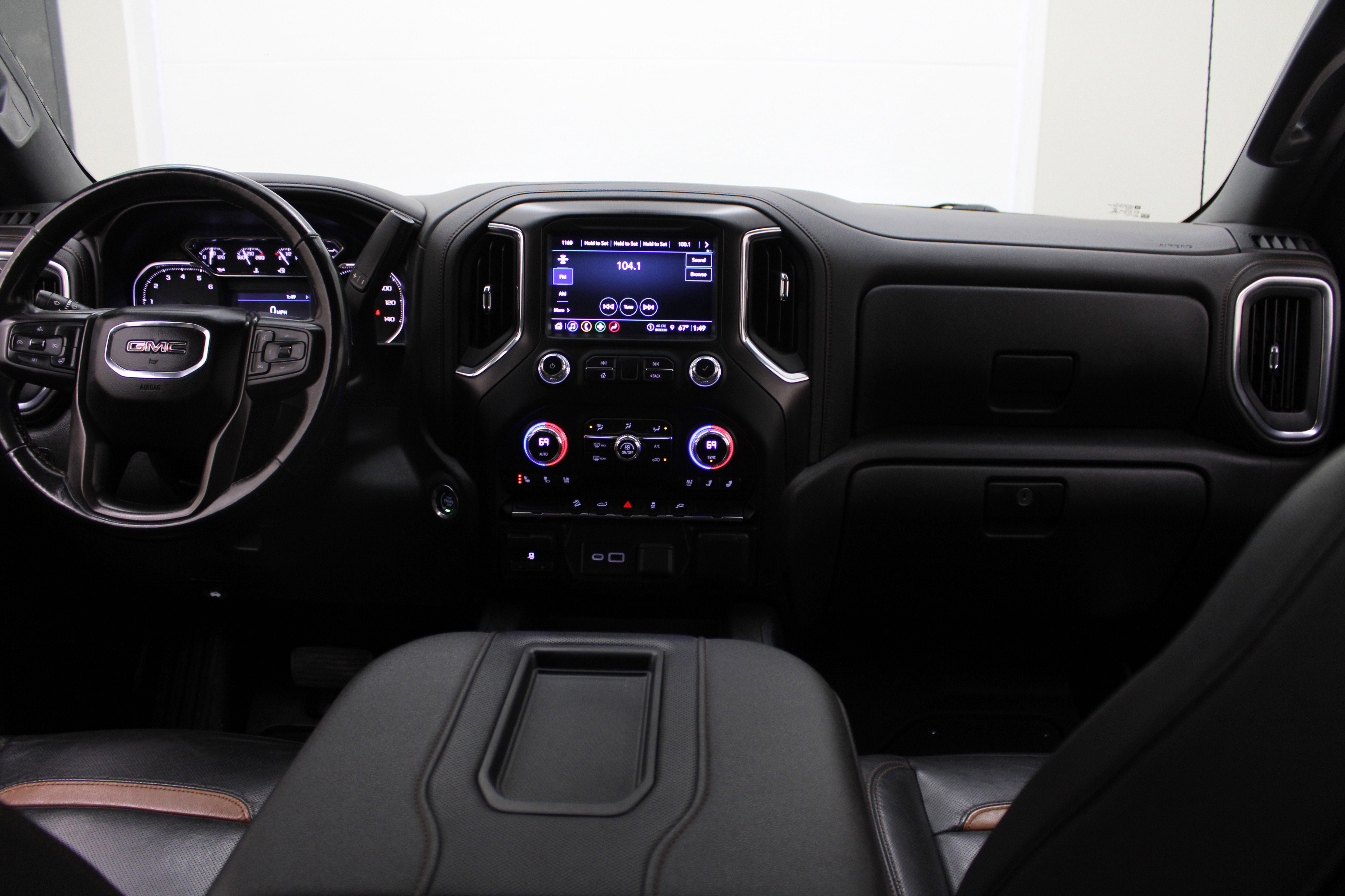 2021 GMC Sierra 1500 AT4