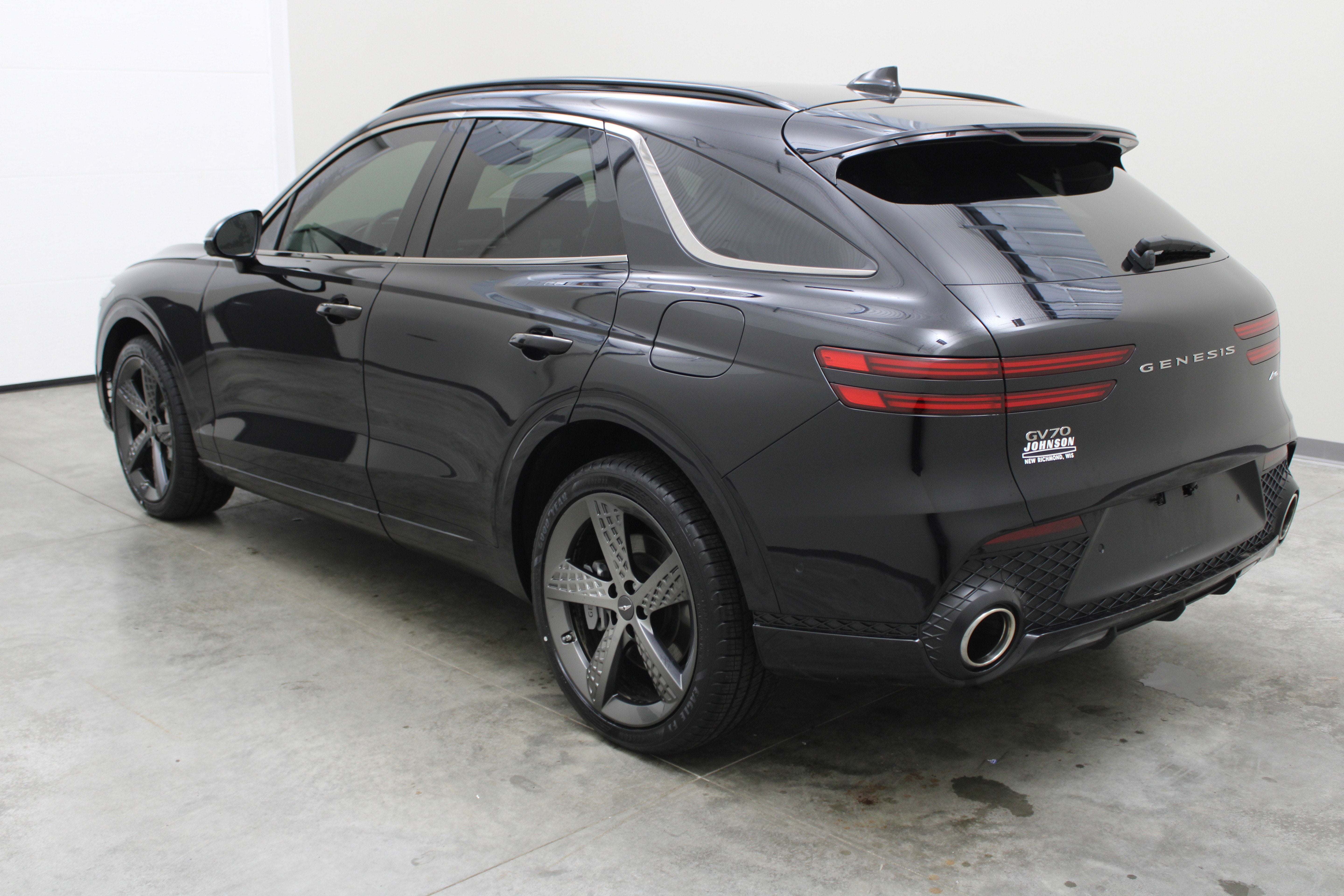 2024 Genesis GV70 2.5T