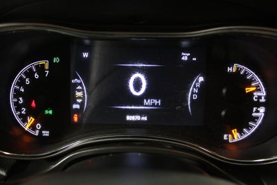 2020 Jeep Grand Cherokee Laredo E