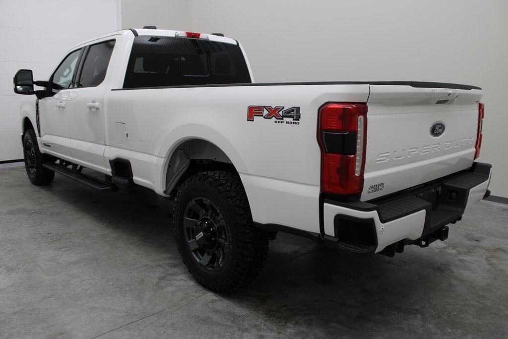 2023 Ford F-350SD Lariat