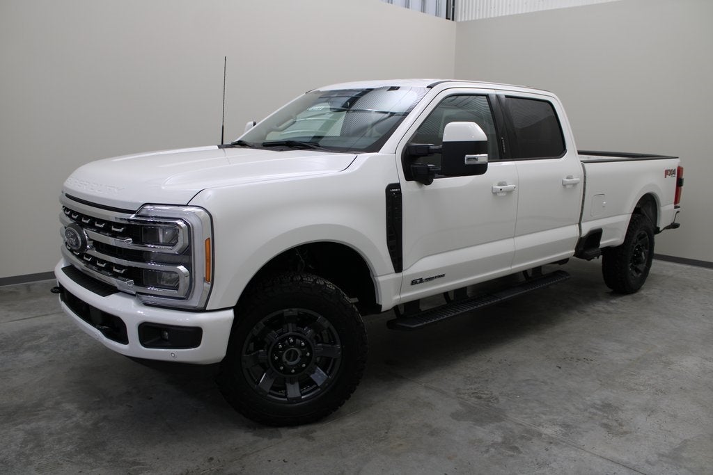 2023 Ford F-350SD Lariat