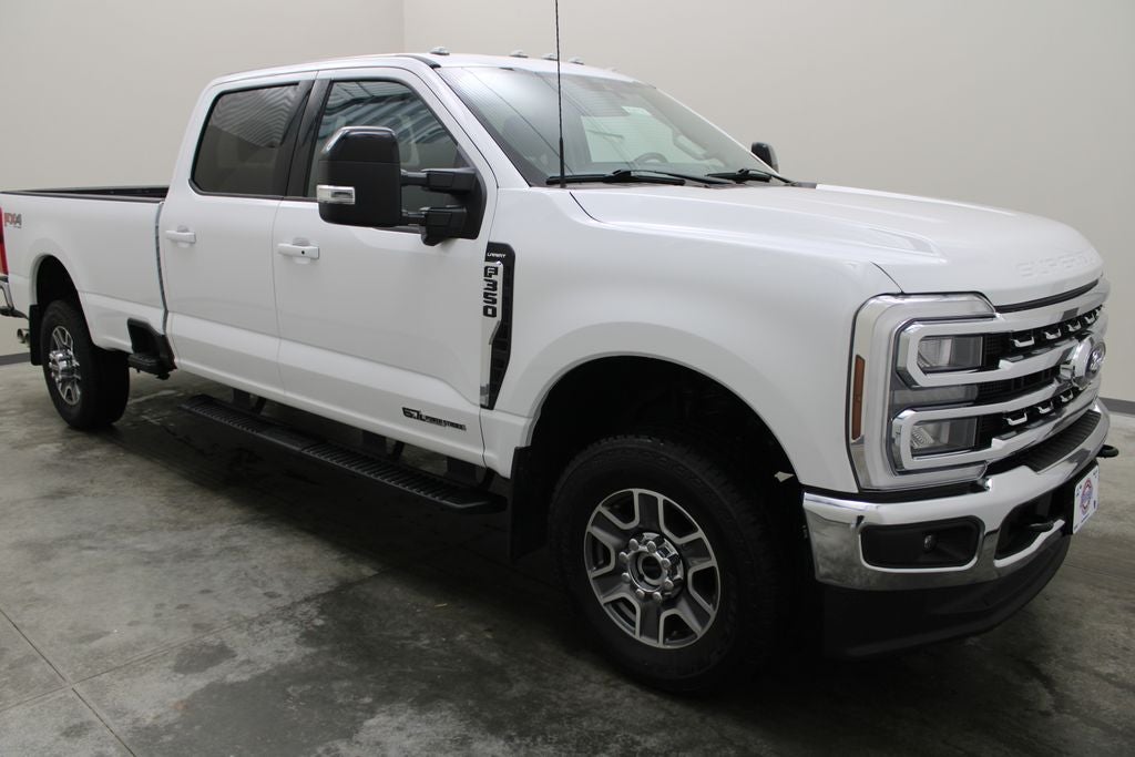 2024 Ford F-350SD Lariat