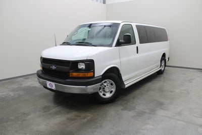 2015 Chevrolet Express 3500 LS Passenger