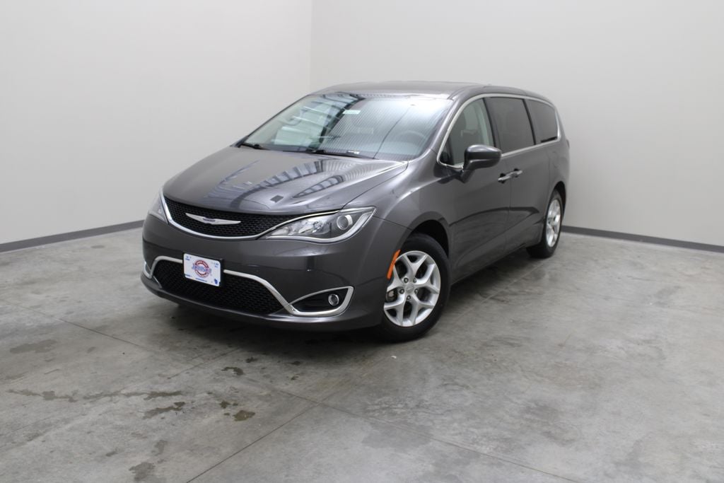 2018 Chrysler Pacifica Touring Plus