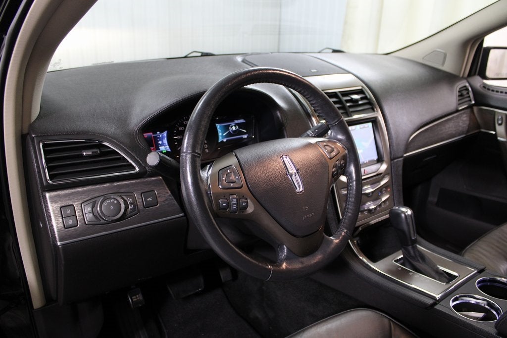 2013 Lincoln MKX Base