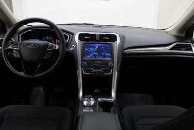 2020 Ford Fusion Hybrid SE