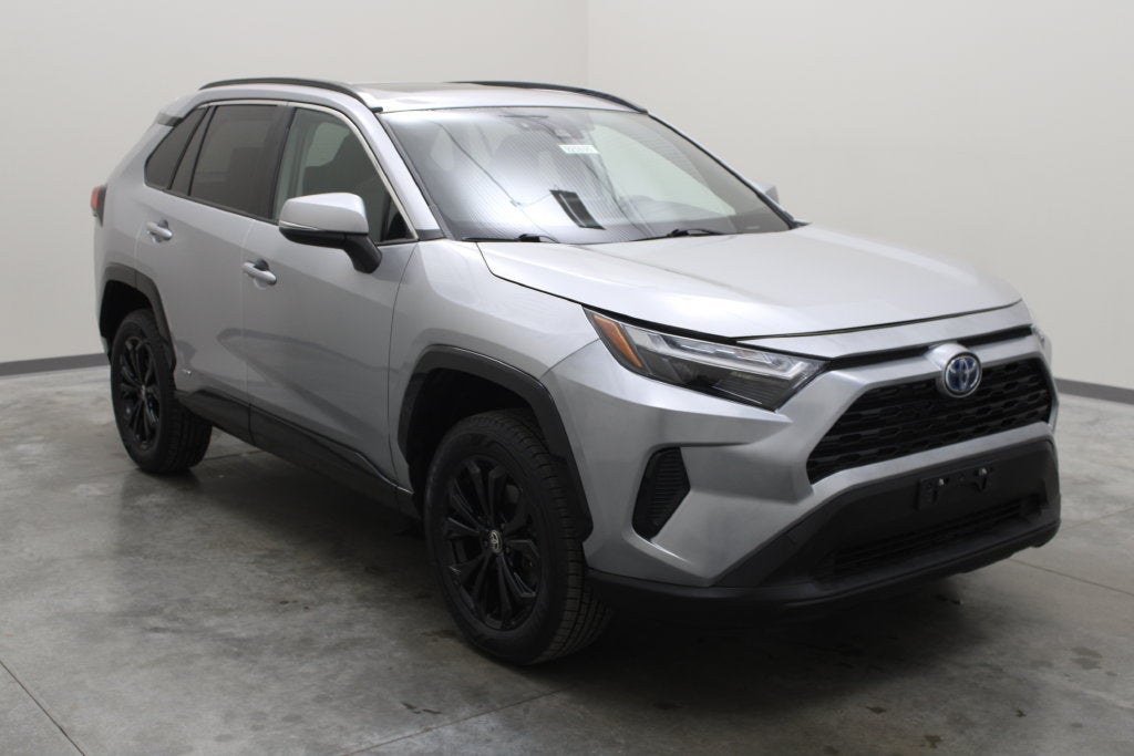2022 Toyota RAV4 Hybrid SE