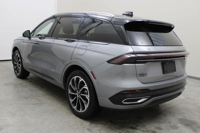 2025 Lincoln Nautilus Reserve