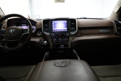 2020 RAM 1500 Laramie Quad Cab 4x4 6'4" Box