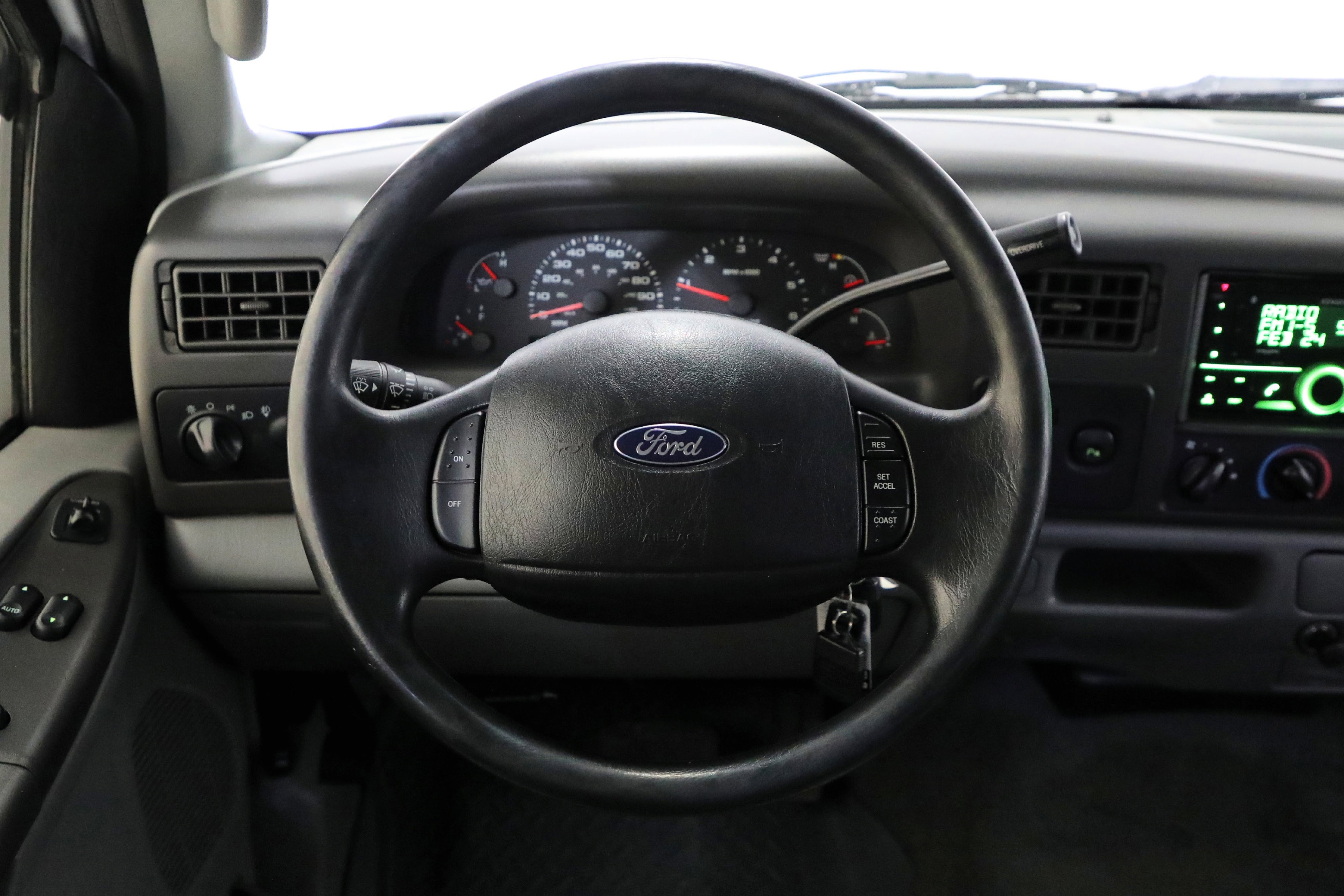 2004 Ford Super Duty F-250 XL