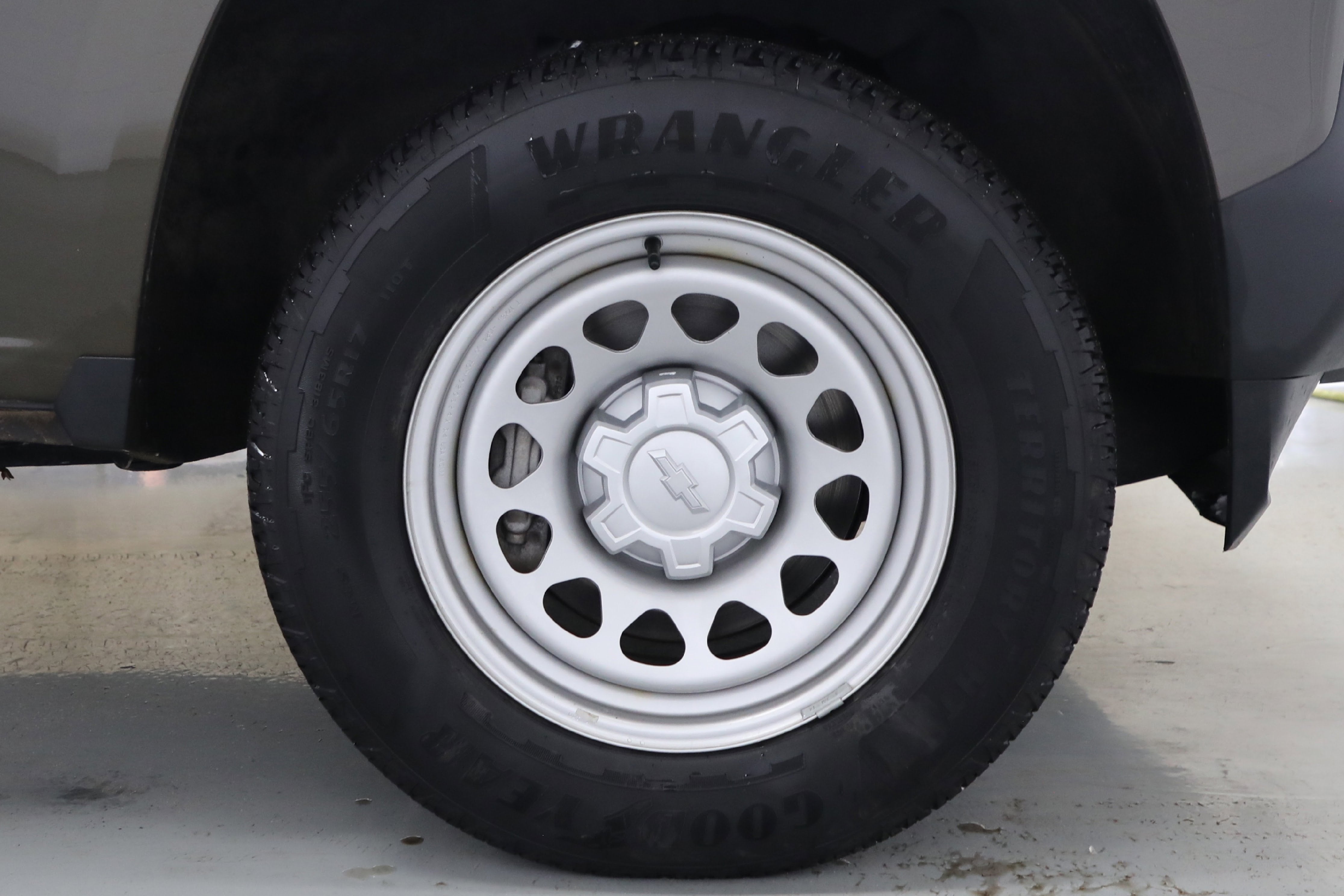 2024 Chevrolet Colorado WT