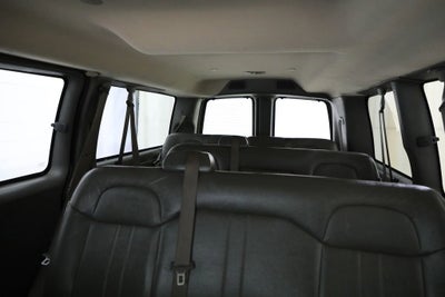 2019 GMC Savana Passenger 3500 LS