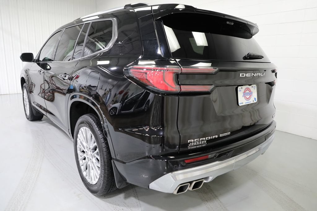 2024 GMC Acadia Denali
