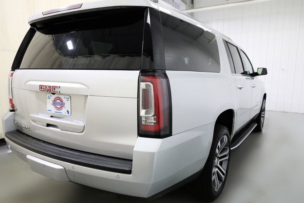 2017 GMC Yukon XL SLT