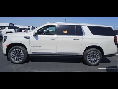 2023 GMC Yukon XL Denali Ultimate