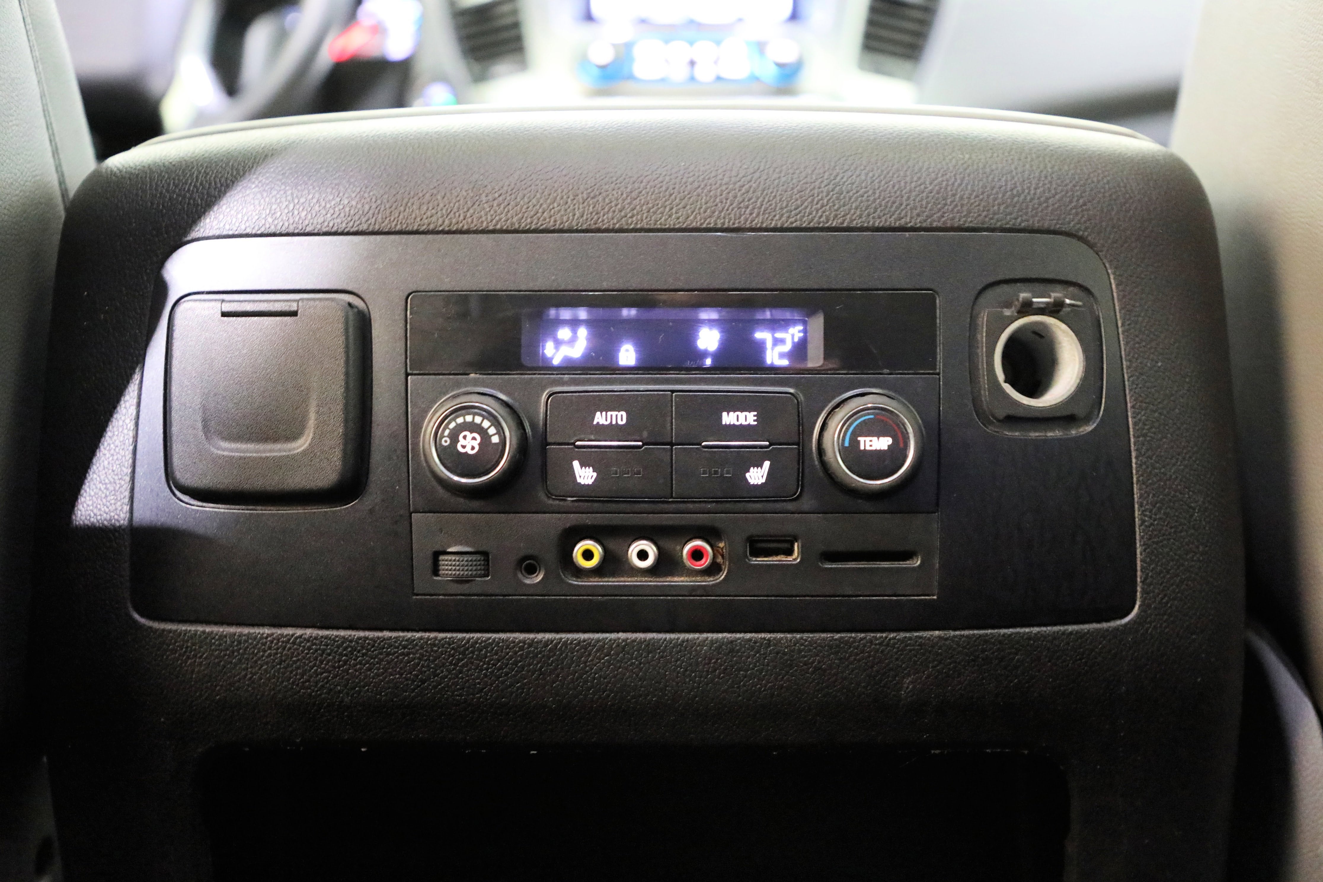 2015 Chevrolet Suburban LT